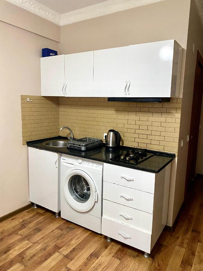 Daniel Sea View Apartment Batumi Exterior foto